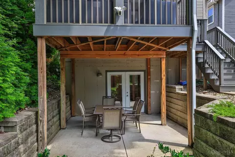 Exterior - 3615 Shaw Ave, Cincinnati, OH 45208 photo 7 of 17