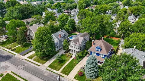 View/Area - 3615 Shaw Ave, Cincinnati, OH 45208 photo 7 of 9