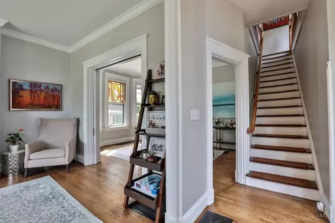 Entry Way - 3615 Shaw Ave, Cincinnati, OH 45208 photo 8 of 8