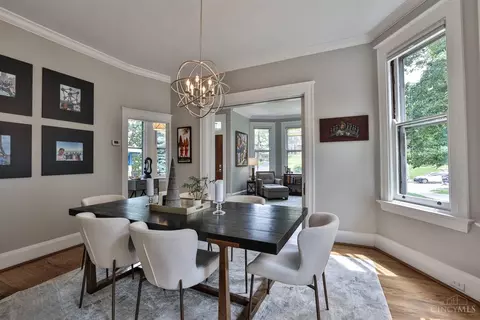 Dining - 3615 Shaw Ave, Cincinnati, OH 45208 photo 3 of 3