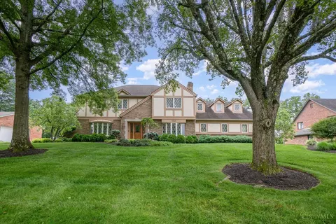 5545 Squirrel Run Ln, Colerain Twp, OH 45247