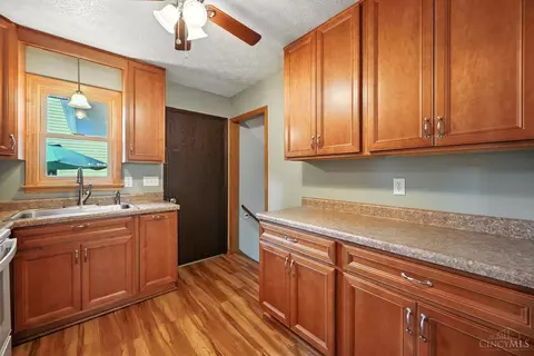 229 Bernard Ave, Reading, OH 45215 photo 12