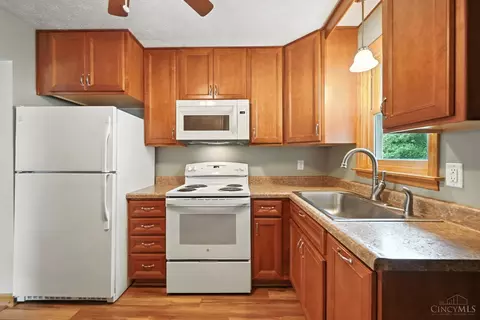 229 Bernard Ave, Reading, OH 45215 photo 11