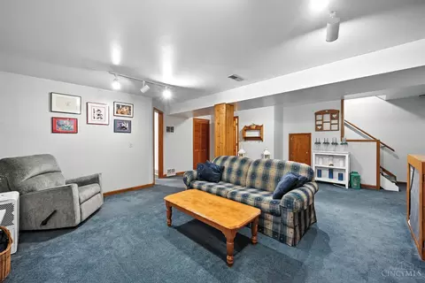 229 Bernard Ave, Reading, OH 45215 photo 28