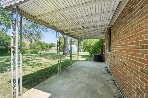 185 E Crest Dr, Reading, OH 45215 photo 38