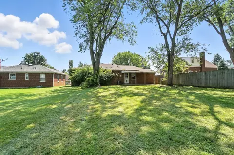 185 E Crest Dr, Reading, OH 45215 photo 35