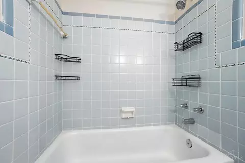 185 E Crest Dr, Reading, OH 45215 photo 22