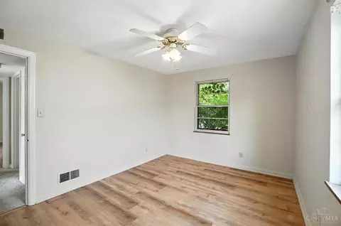 185 E Crest Dr, Reading, OH 45215 photo 16