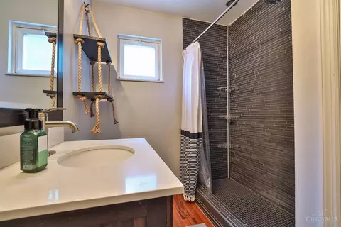 6123 Sheed Rd, Cincinnati, OH 45247 photo 24