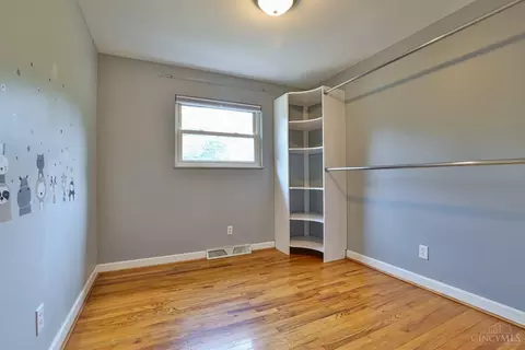 6123 Sheed Rd, Cincinnati, OH 45247 photo 17
