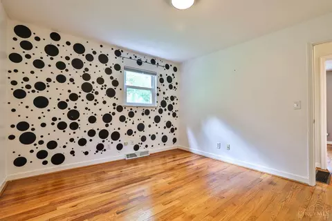 6123 Sheed Rd, Cincinnati, OH 45247 photo 13
