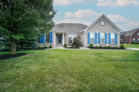 6735 Emerald St, West Chester, OH 45069