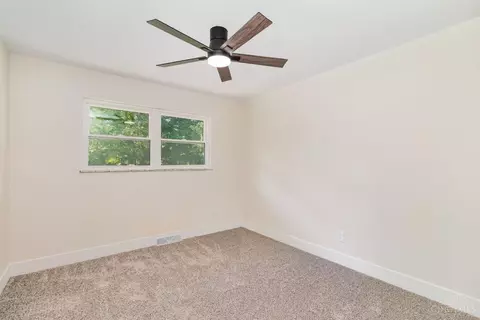 5635 Treeview Dr, Cincinnati, OH 45238 photo 16