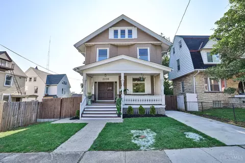 2238 Maplewood Ave, Cincinnati, OH 45219