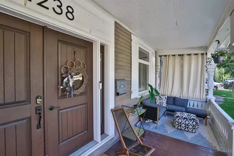 2238 Maplewood Ave, Cincinnati, OH 45219 photo 3