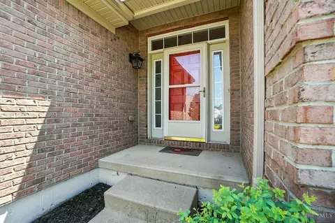 Exterior - 5320 Man O War Dr, Morrow, OH 45152 photo 3 of 10