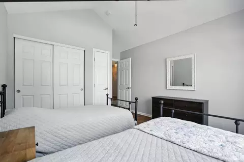 Bedroom - 5320 Man O War Dr, Morrow, OH 45152 photo 5 of 10