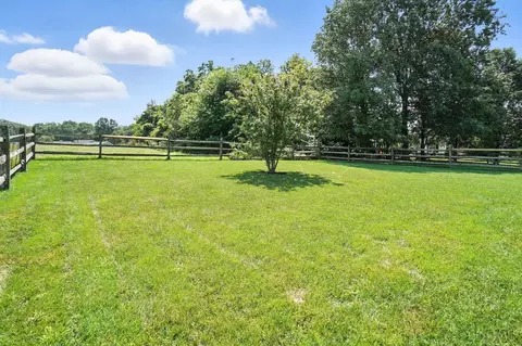 Exterior - 5320 Man O War Dr, Morrow, OH 45152 photo 10 of 10
