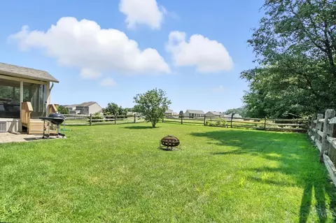 Exterior - 5320 Man O War Dr, Morrow, OH 45152 photo 9 of 10