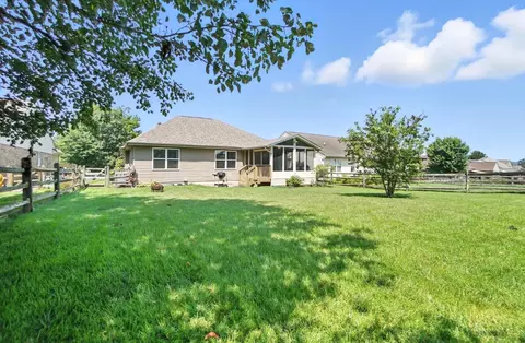 Exterior - 5320 Man O War Dr, Morrow, OH 45152 photo 6 of 10