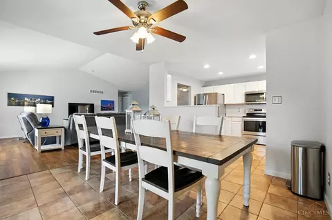 Dining - 5320 Man O War Dr, Morrow, OH 45152 photo 3 of 3