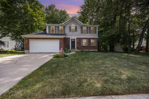 1323 Statewood Ct, Amelia, OH 45102