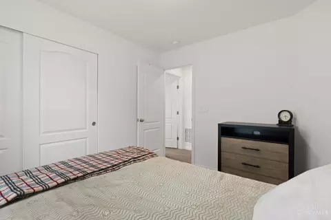 7873 Ellington Ct, Hamilton Township, OH 45039 photo 16