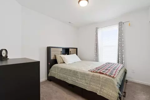 7873 Ellington Ct, Hamilton Township, OH 45039 photo 15