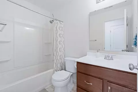 7873 Ellington Ct, Hamilton Township, OH 45039 photo 25