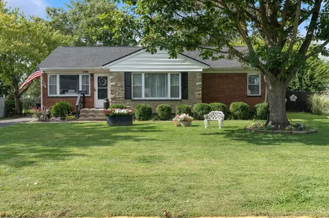 299 Florence Ave, Wilmington, OH 45177
