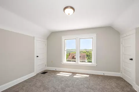 Bedroom - 2040 Ley Ave, Cincinnati, OH 45214 photo 1 of 5