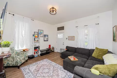 Living - 2228 Reading Rd, Cincinnati, OH 45202 photo 2 of 5