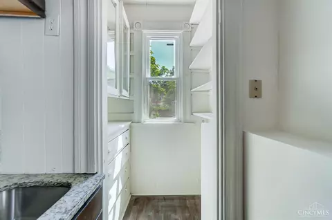 Entry Way - 2228 Reading Rd, Cincinnati, OH 45202 photo 3 of 3