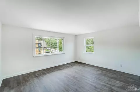 Living - 2228 Reading Rd, Cincinnati, OH 45202 photo 5 of 5