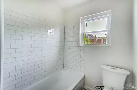 Bath - 2228 Reading Rd, Cincinnati, OH 45202 photo 6 of 6