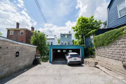 Exterior - 2228 Reading Rd, Cincinnati, OH 45202 photo 2 of 3