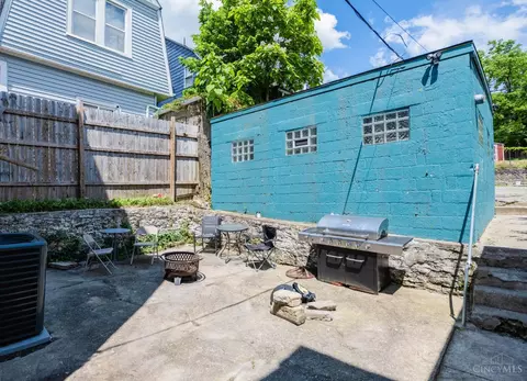 Exterior - 2228 Reading Rd, Cincinnati, OH 45202 photo 3 of 3