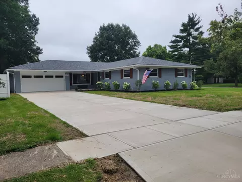 1075 Jefferson Ave, Glendale, OH 45246