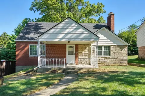 1448 Larrywood Ln, Cincinnati, OH 45224