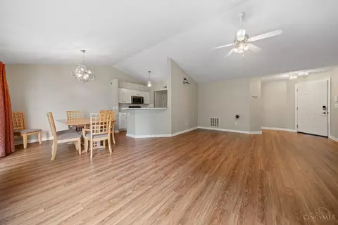 Other - 801 Southmeadow Cir, Cincinnati, OH 45231 photo 2 of 5