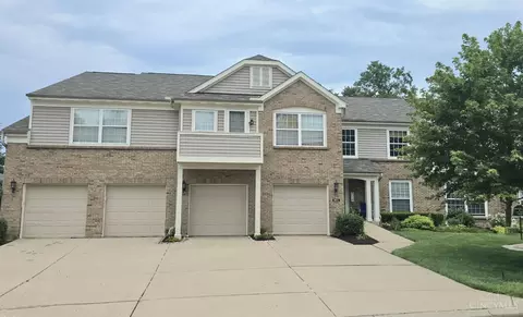 801 Southmeadow Cir, Cincinnati, OH 45231