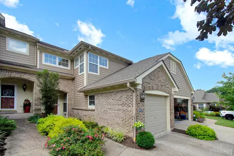 5929 Castlewood Xing, Milford, OH 45150