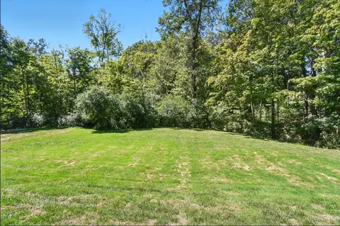 Exterior - 9037 Winthrop Dr, Montgomery, OH 45249 photo 11 of 12