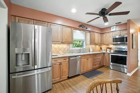 Kitchen - 9037 Winthrop Dr, Montgomery, OH 45249 photo 1 of 4