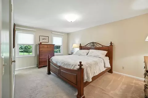 Bedroom - 9037 Winthrop Dr, Montgomery, OH 45249 photo 1 of 8