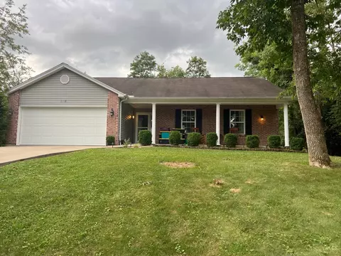 20600 Alpine Dr, Lawrenceburg, IN 47025