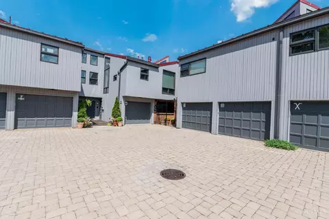 1052 Hatch St, Cincinnati, OH 45202 photo 41