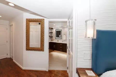 1052 Hatch St, Cincinnati, OH 45202 photo 26