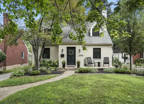 3764 Indianview Ave, Mariemont, OH 45227