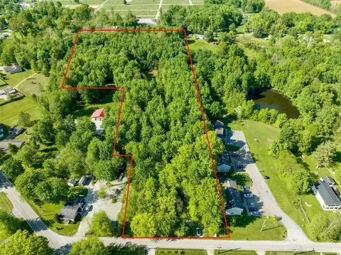 8 Bethel Maple Rd, Tate Twp, OH 45106